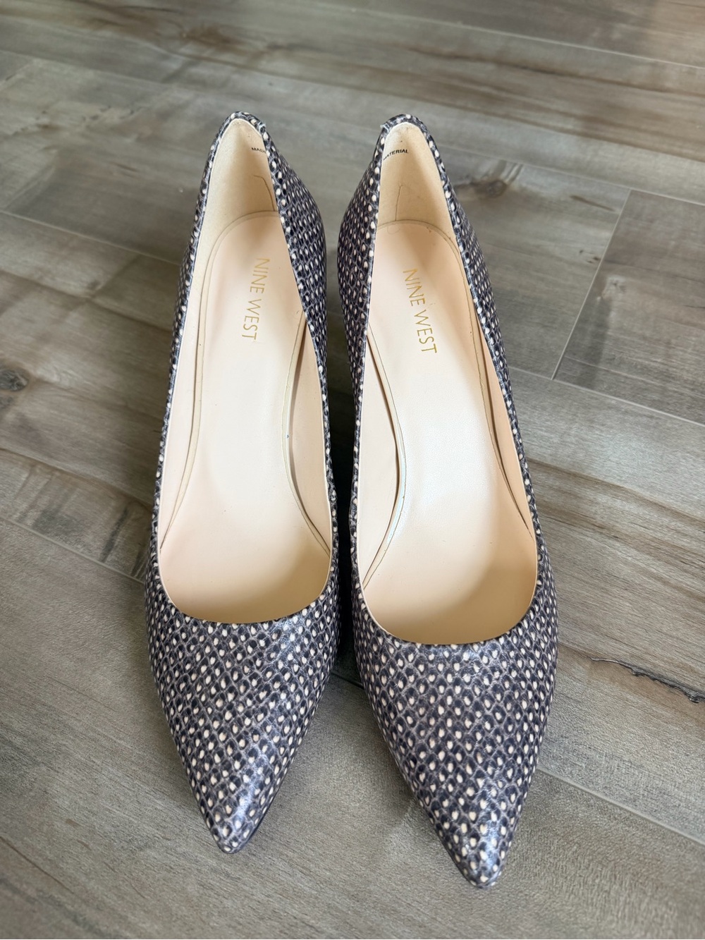 Women’s Nine West Geometric Pointed-Toe Heels in Black & Silver Size US 9.5M